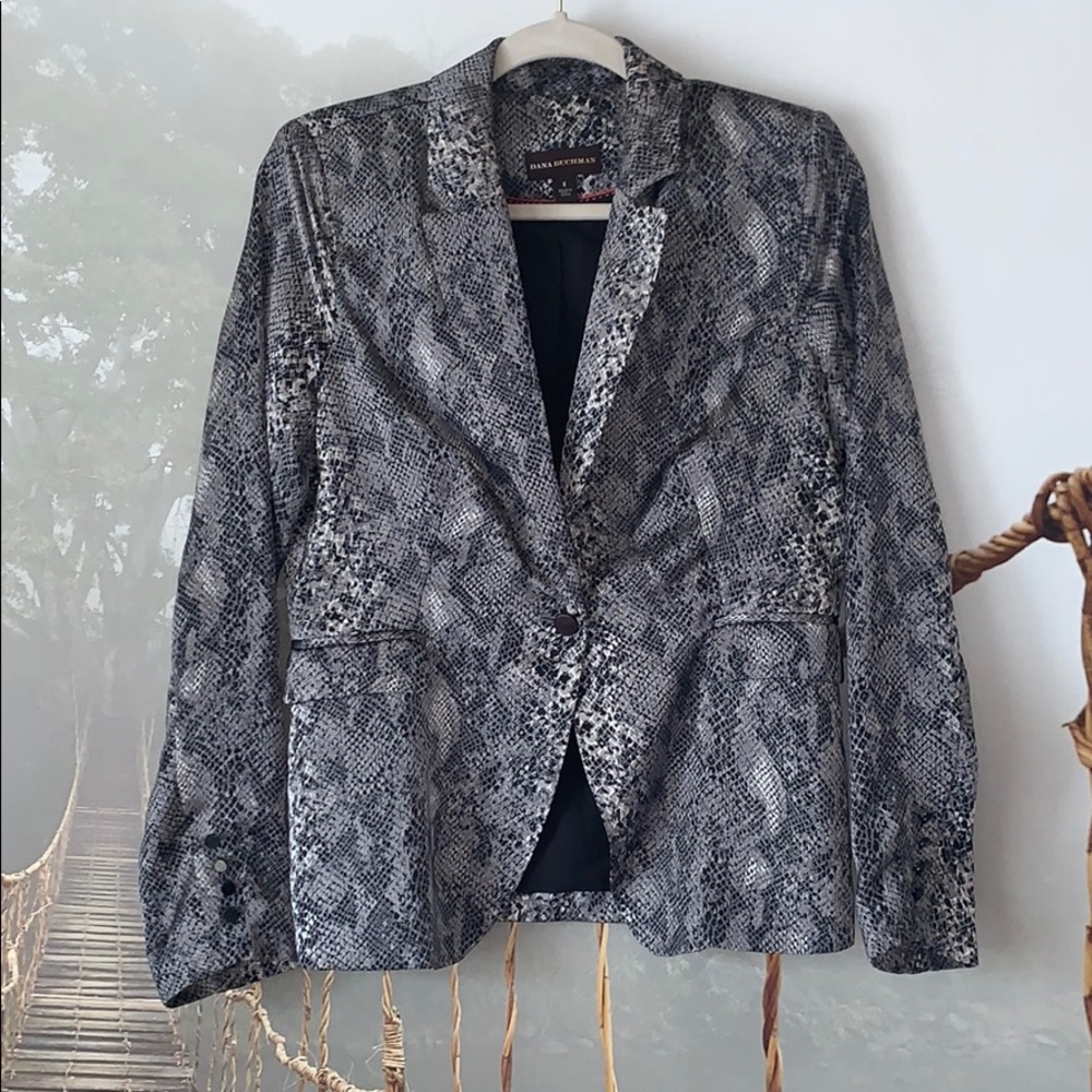🤍🖤Dana Buchman Animal print Blazer 🖤🤍 size 8